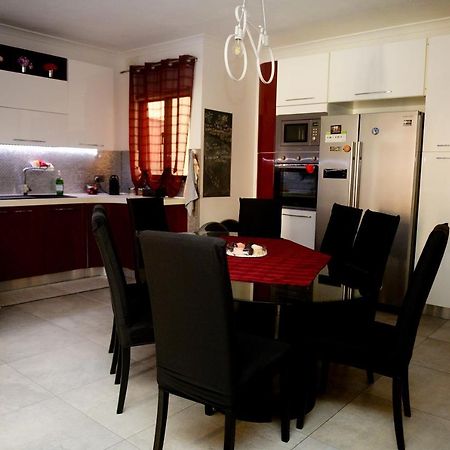Modern And Homely Apartment In Марсаскала Экстерьер фото